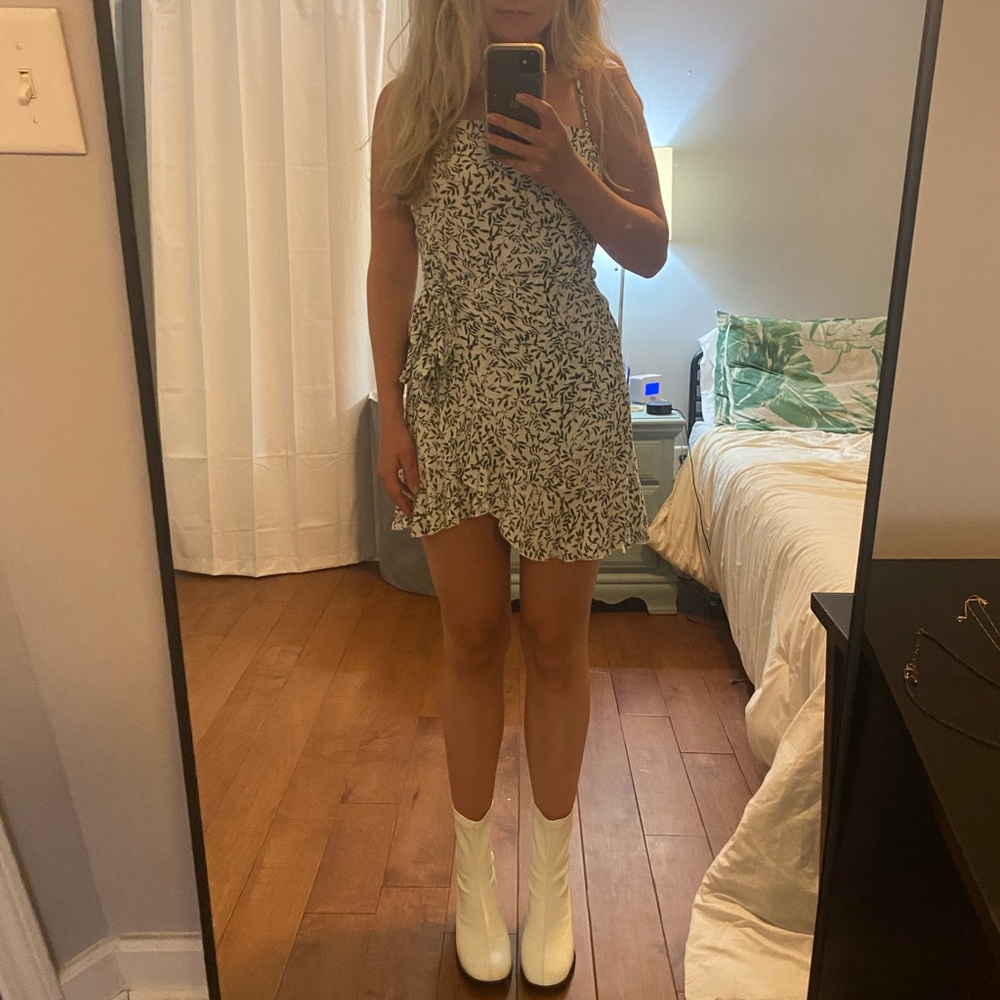 Princess Polly Vine Wrap Dress
